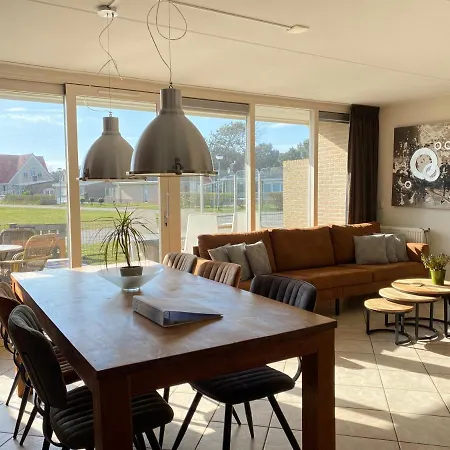 Previnaireweg 22 Vakantiehuis *